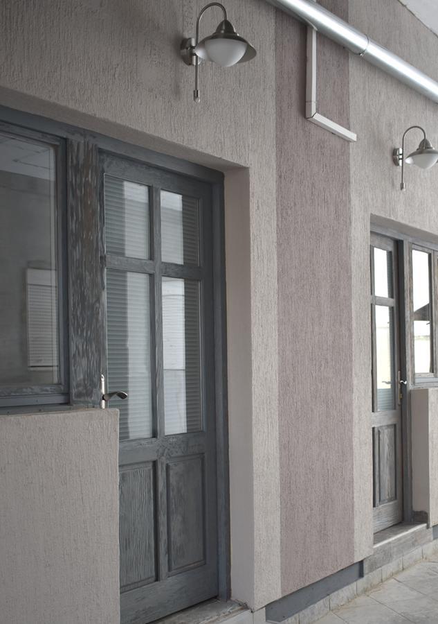 Apartmani Zrenjanin Exterior foto