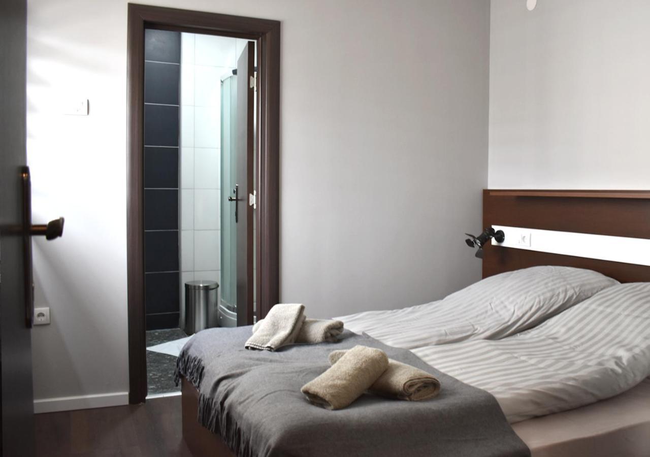Apartmani Zrenjanin Exterior foto