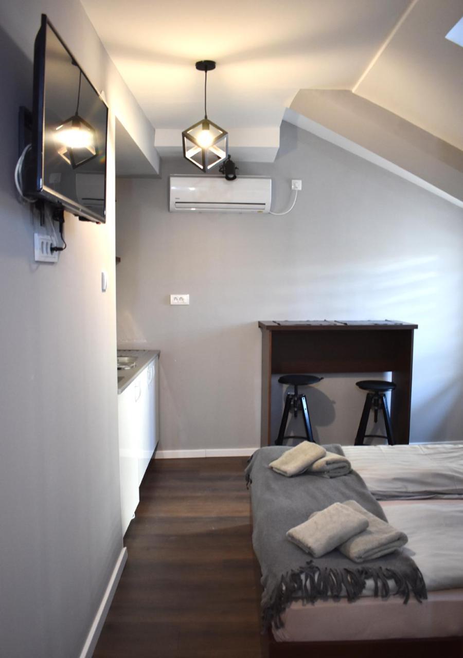 Apartmani Zrenjanin Exterior foto